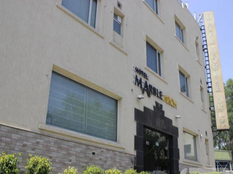 Fabhotel Marble Arch Karol Bagh Delhi  Exteriör bild