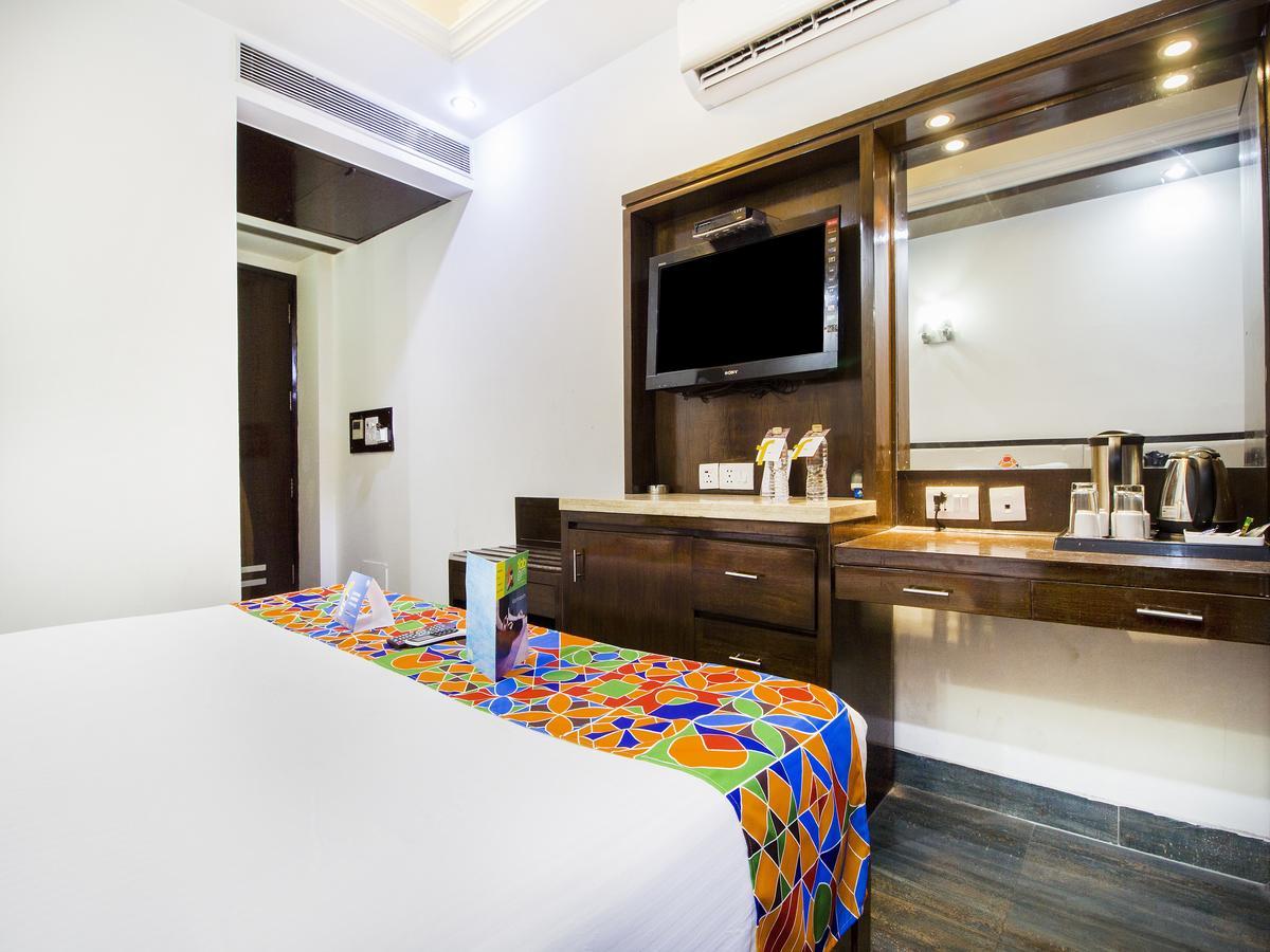 Fabhotel Marble Arch Karol Bagh Delhi  Exteriör bild