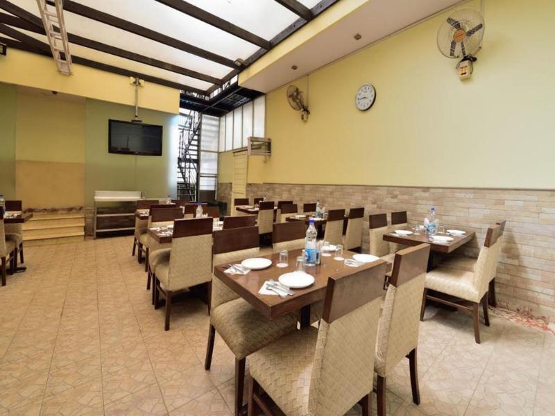 Fabhotel Marble Arch Karol Bagh Delhi  Exteriör bild